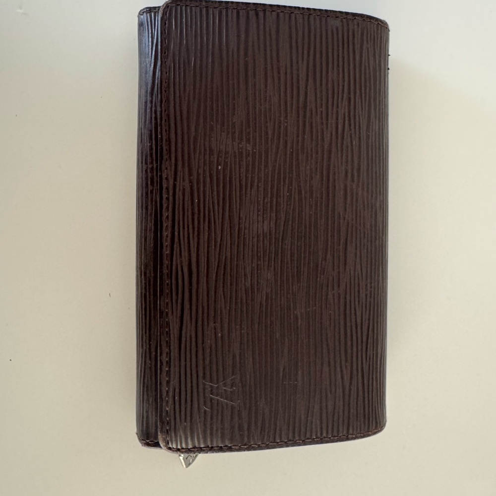 LV Epi wallet